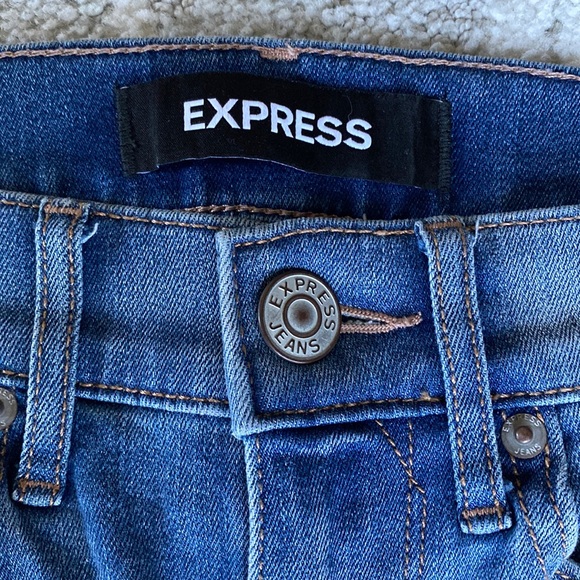 •Express• Distressed Mid-Rise Barely Boot Bootcut Jean - Picture 11 of 15